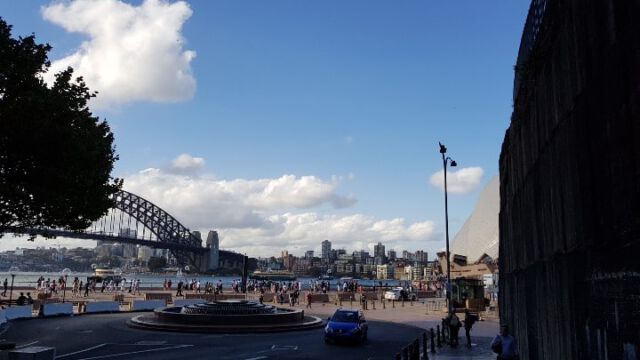 Auf dem Weg zur Oper