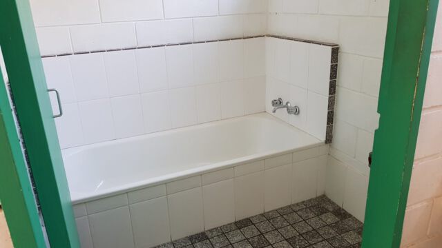 Ungewöhnlich. Eine Badewanne im Hostel??